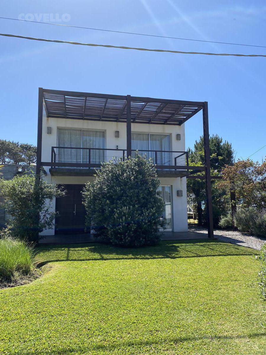 Casa en alquiler en Montoya