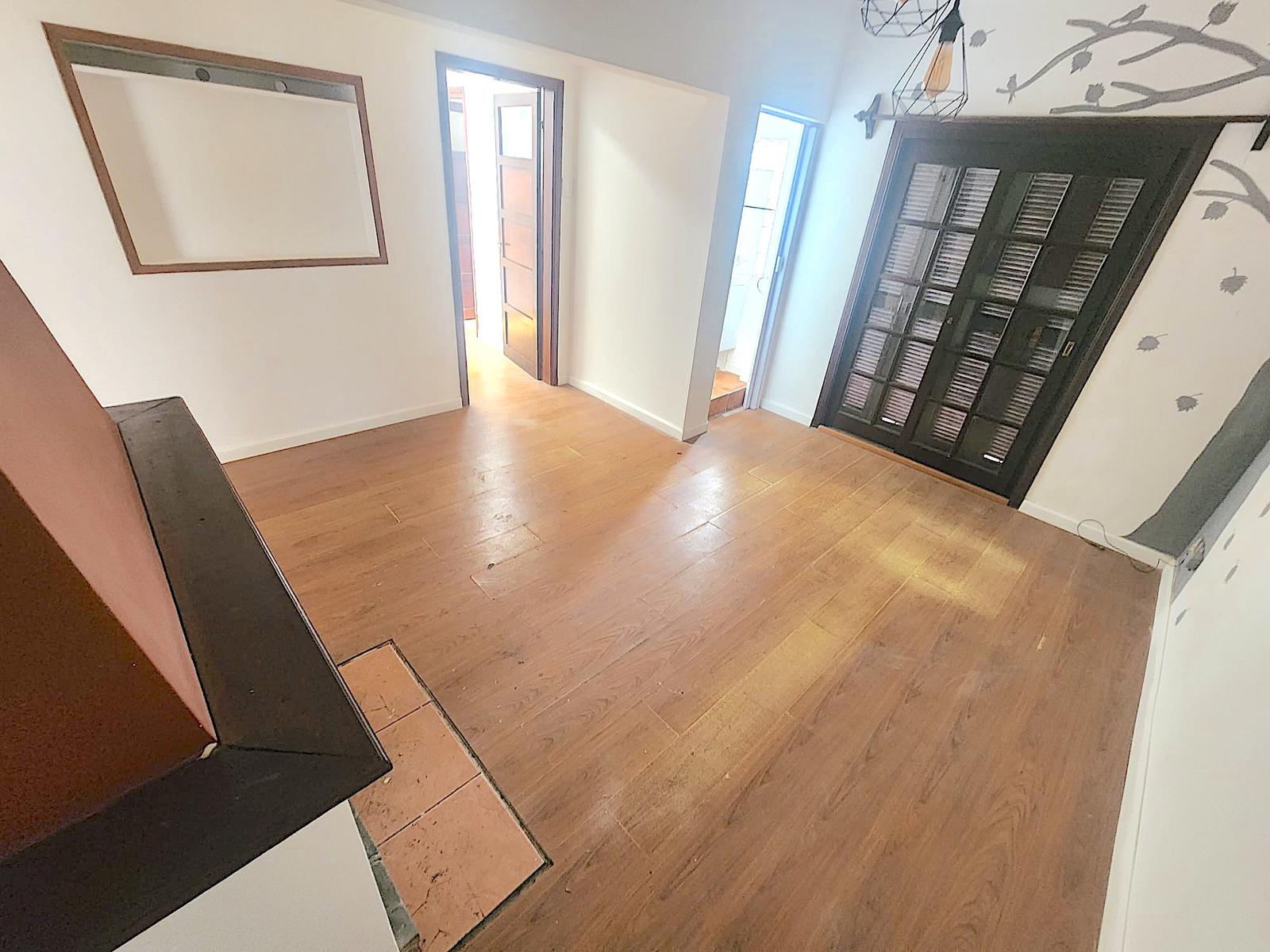 Casa en Venta 2 Dormitorios Estufa a Leña Villa Muñoz