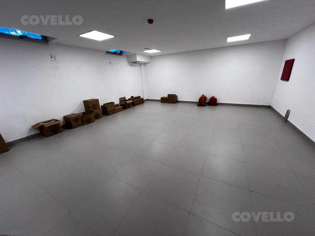 Alquiler de oficinas a estrenar en Avenida Córdoba, garage, estacionamiento cortesía y seguridad · Foto 5