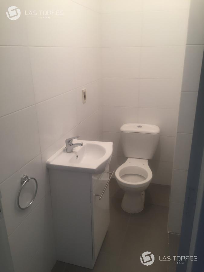 Oportunidad! 87m para oficina o vivienda. · Foto 4