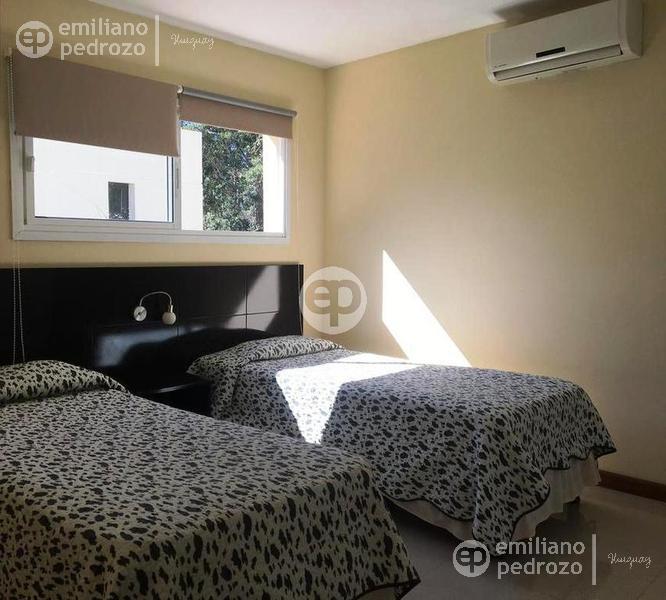 Casa en Solanas. · Foto 10