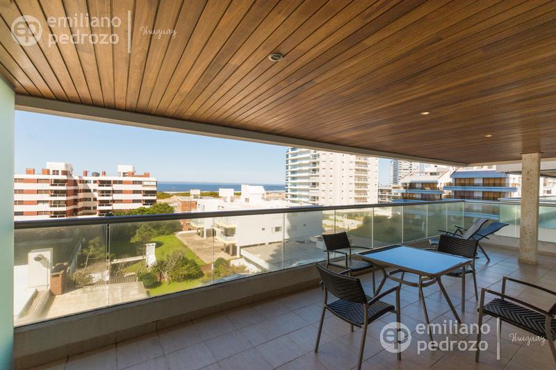 Alquiler apartamento 2 dormitorios Playa Brava