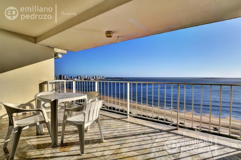 Departamento - Playa Mansa