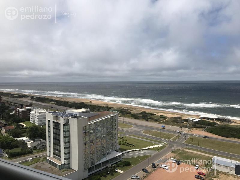 Departamento - Playa Brava