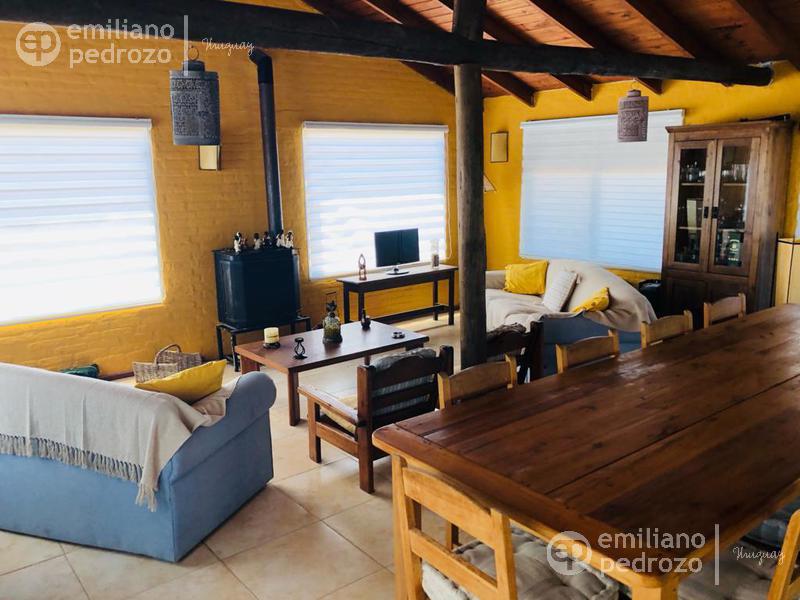 Casa en venta en Punta Ballena