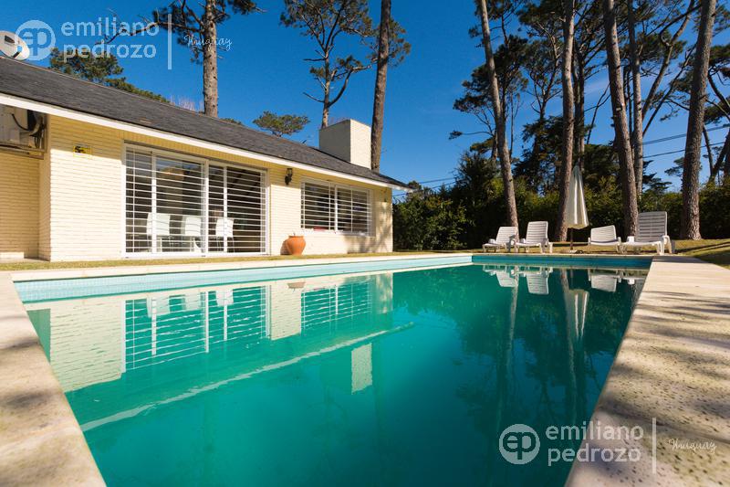 Casa en alquiler en Playa Mansa
