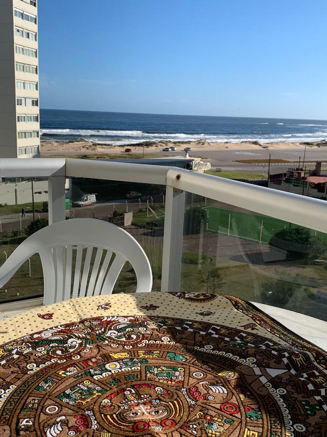 Apto de un dormitorio y medio a pocos mtrs de playa Brava pda 3