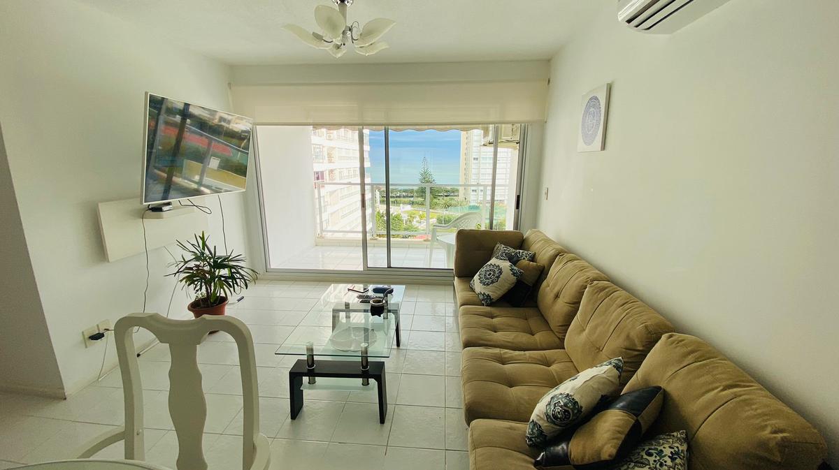 Apto de 2 dorm, muy comodo y servicios - Playa Mansa
