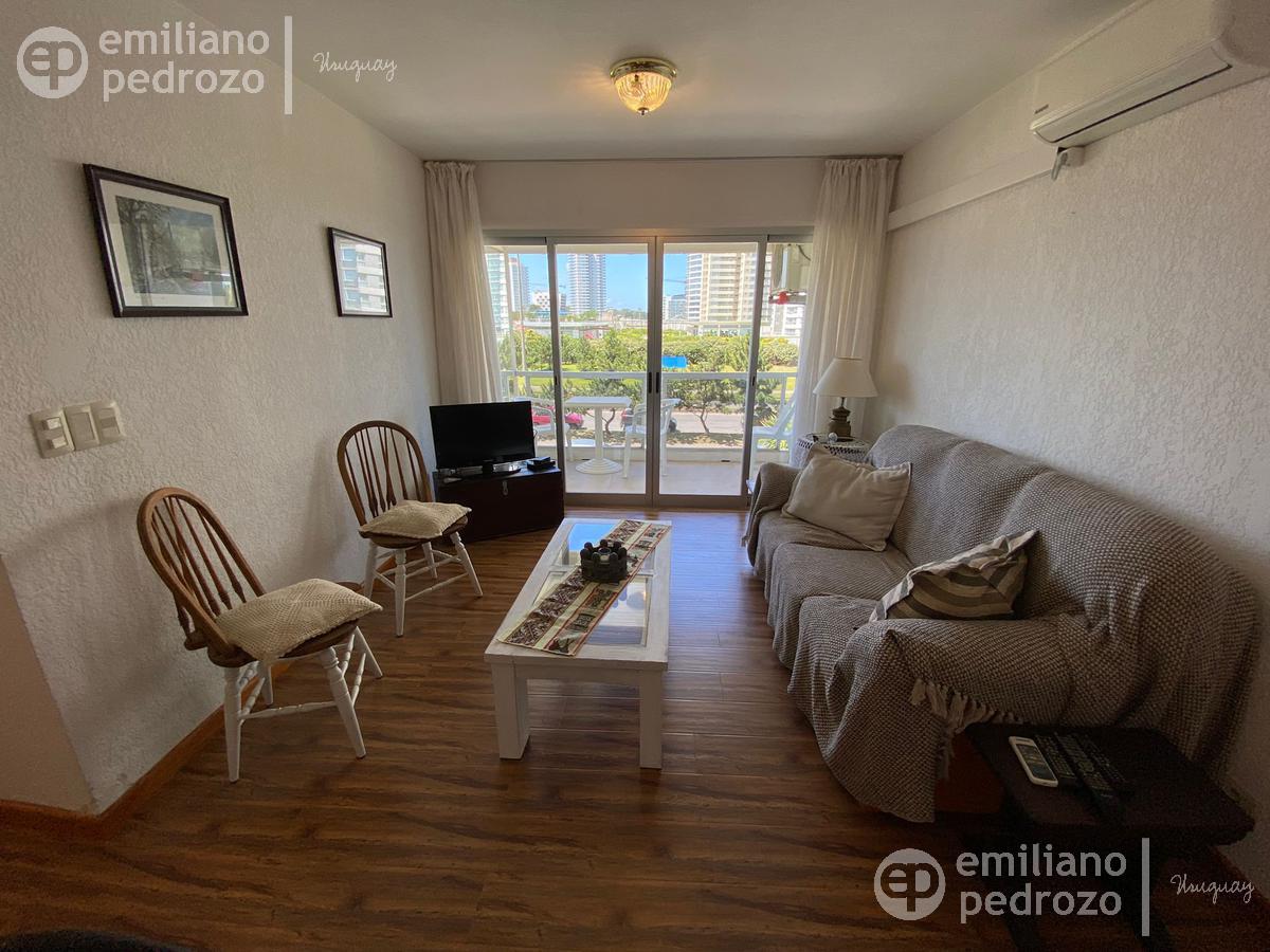 Departamento - Playa Brava