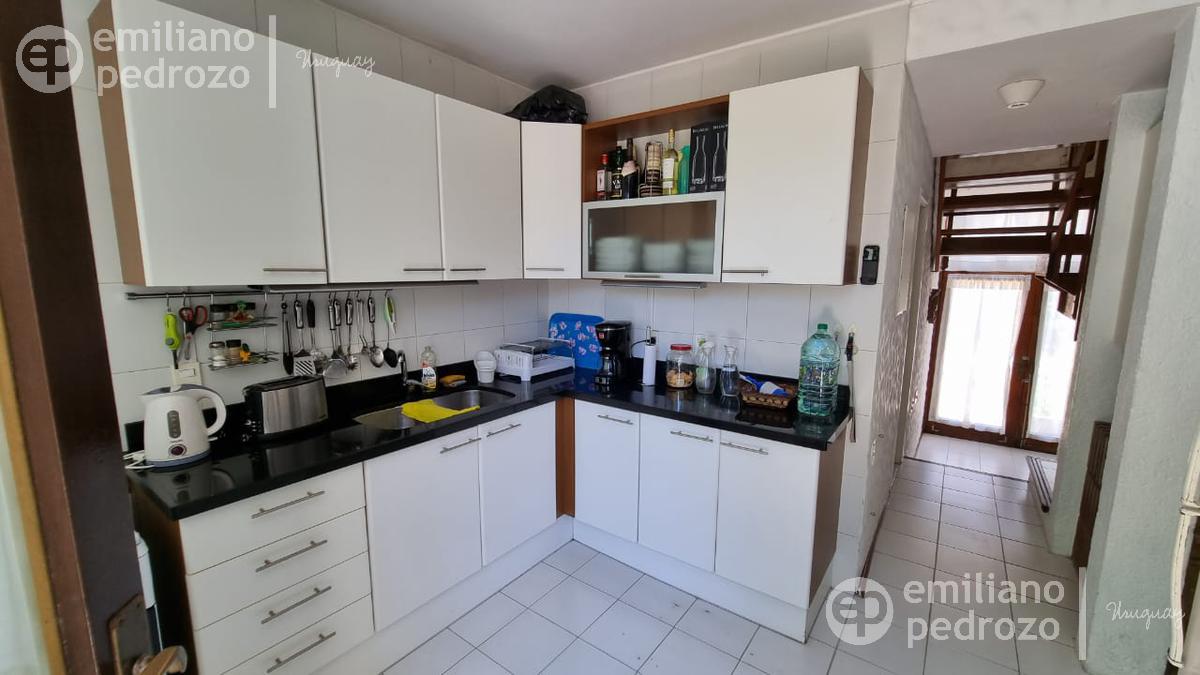 Alquiler casa en complejo 4 dormitorios en Roosevelt · Foto 5