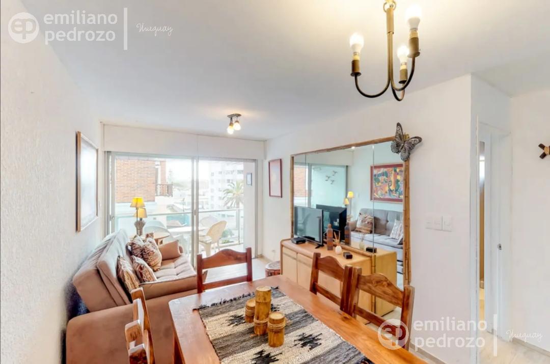 Alquiler Apartamento 2 Dormitorios, Península, Punta del Este