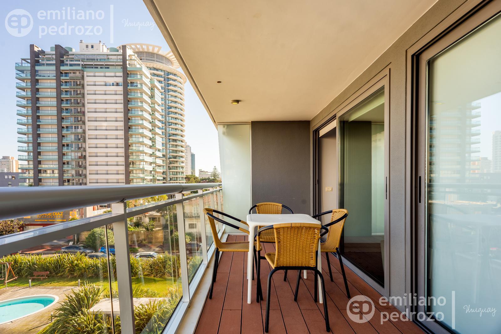 Alquiler apartamento 1 dormitorio y medio Aidy Grill Punta del Este