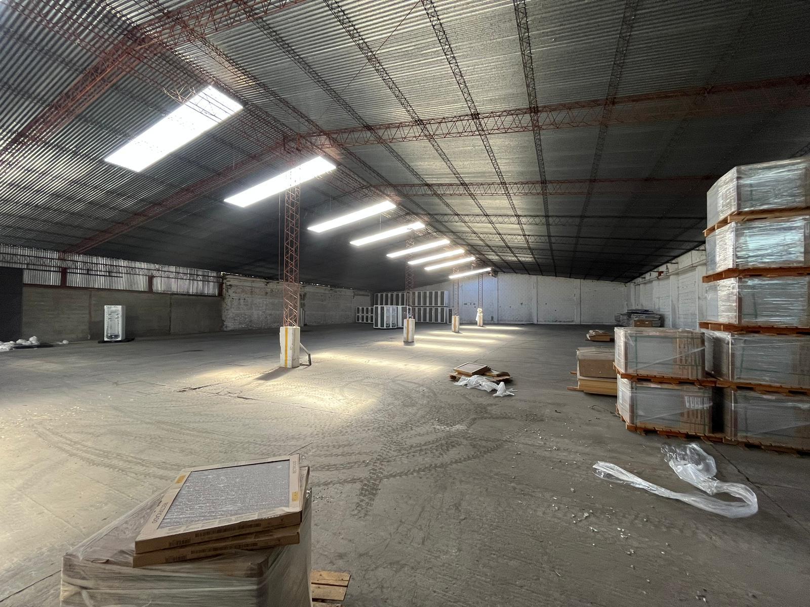 Depósito -centro Logístico, Ruta 67 Próximo Ruta 5,las Piedras, 1.300 M2 , Altura 6 Mts, Nuevo , Vig 24 Hs !! · Foto 5