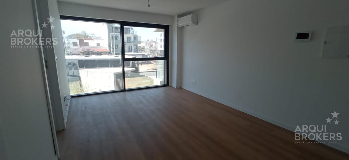 Apartamento monoambiente en venta en Malvín