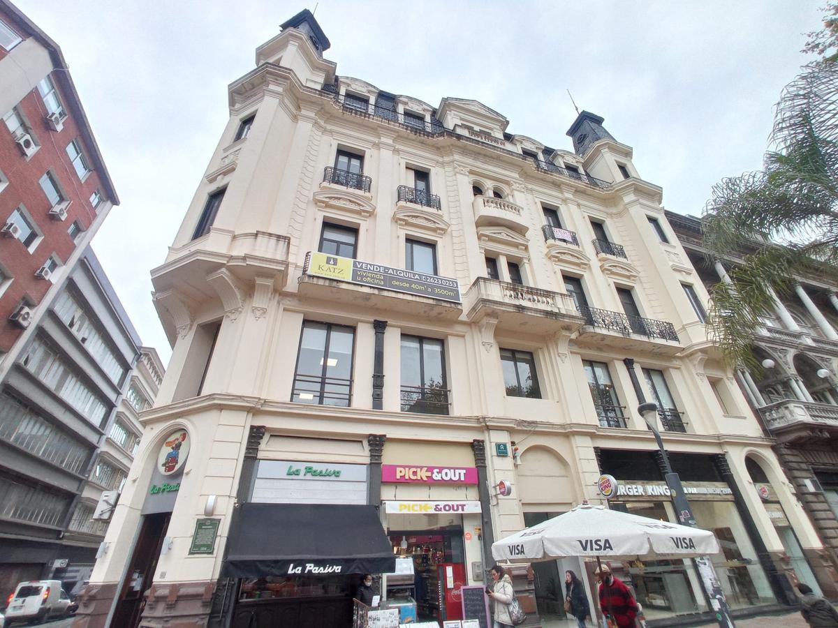 Gran Loft Duplex  ,86m2 frente a Plaza Matriz !! · Foto 1