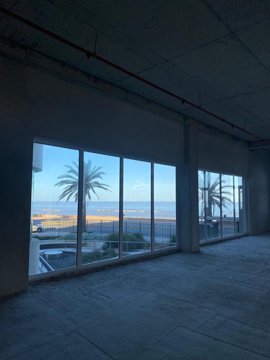 Alquiler de Oficinas sobre Rambla de Carrasco · Foto 12