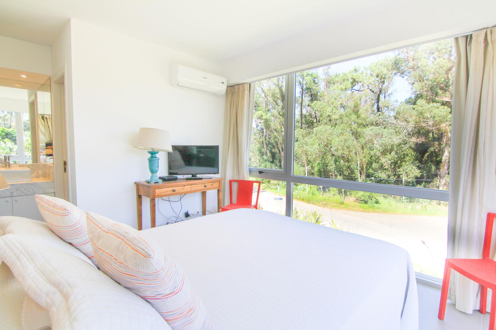 Comodisimo Duplex en el Golf de Punta del Este - TM5435989 · Foto 10