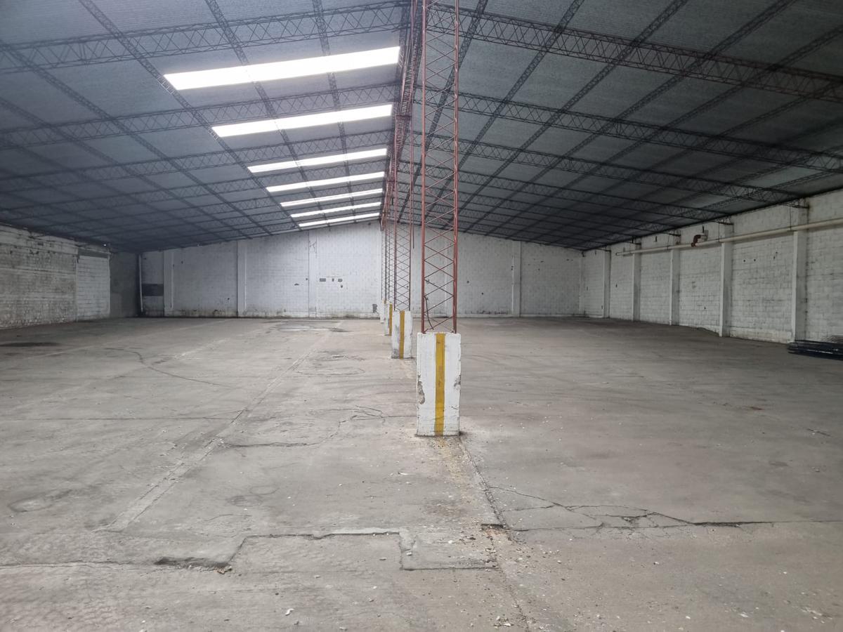Depósito - Centro Logístico, ruta 67 próximo ruta 5,Las Piedras, 1250 m2 , altura 7 mts, nuevo , vig 24 hs !! · Foto 7