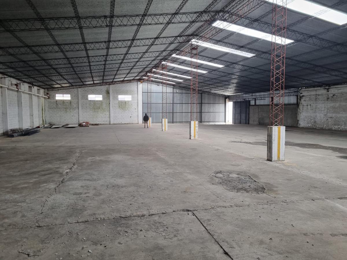 Depósito - Centro Logístico, ruta 67 próximo ruta 5,Las Piedras, 1250 m2 , altura 7 mts, nuevo , vig 24 hs !! · Foto 8