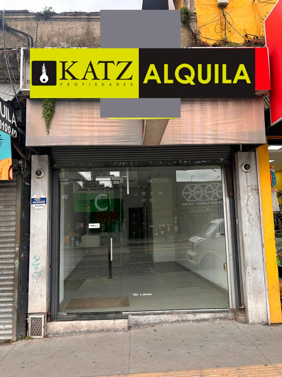 8 de Octubre y Serrato, 90 m2, 4 mts de frente, excelente estado !!