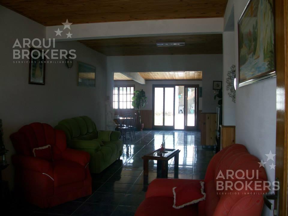 Casa de tres dormitorio en venta en Centro de ciudad de Artigas