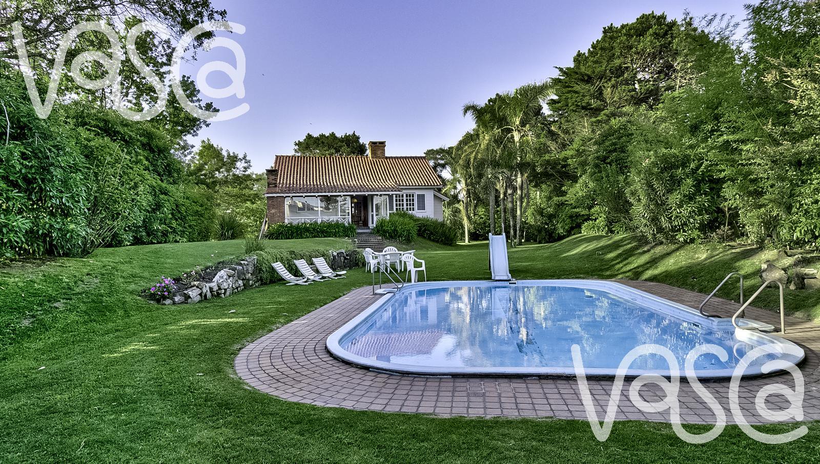 Casa en alquiler en Pinares