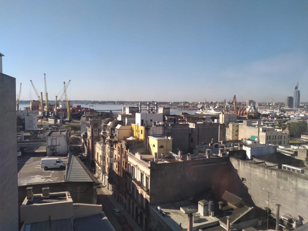 Oficina - Ciudad Vieja · Foto 2
