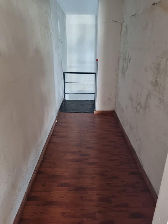18 de Julio entre Roxlo y Minas , 5,5 mts de frente , 275 m2 !! · Foto 10