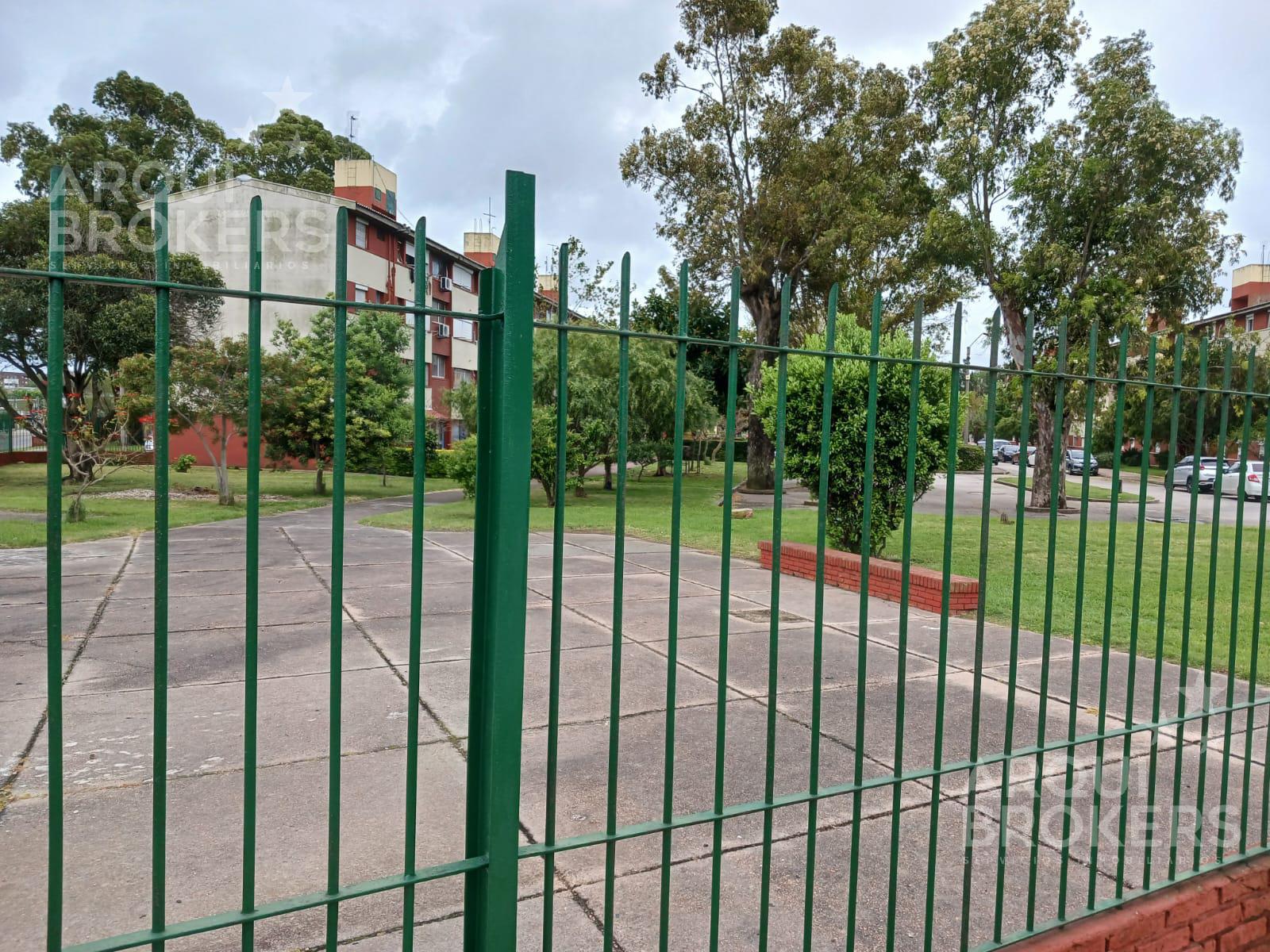 Apartamento de dos dormitorios en venta en Villa Española con cochera