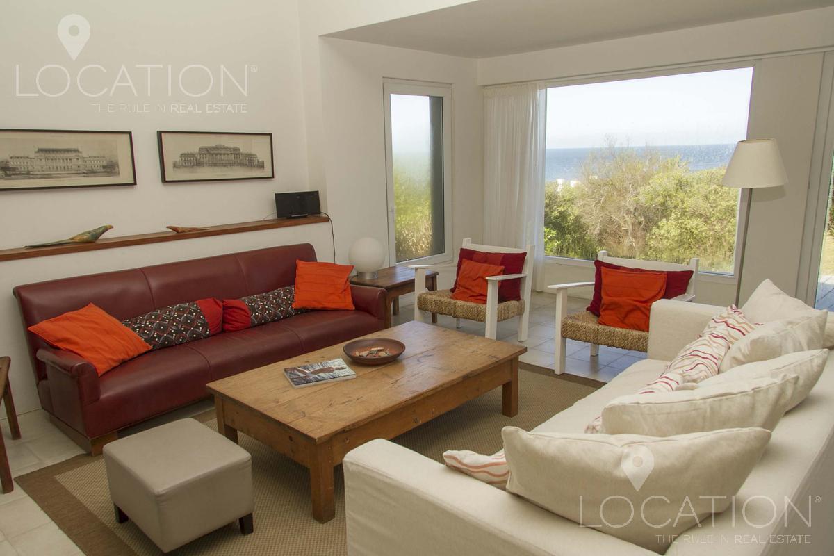 Casa en alquiler - LHO1220707