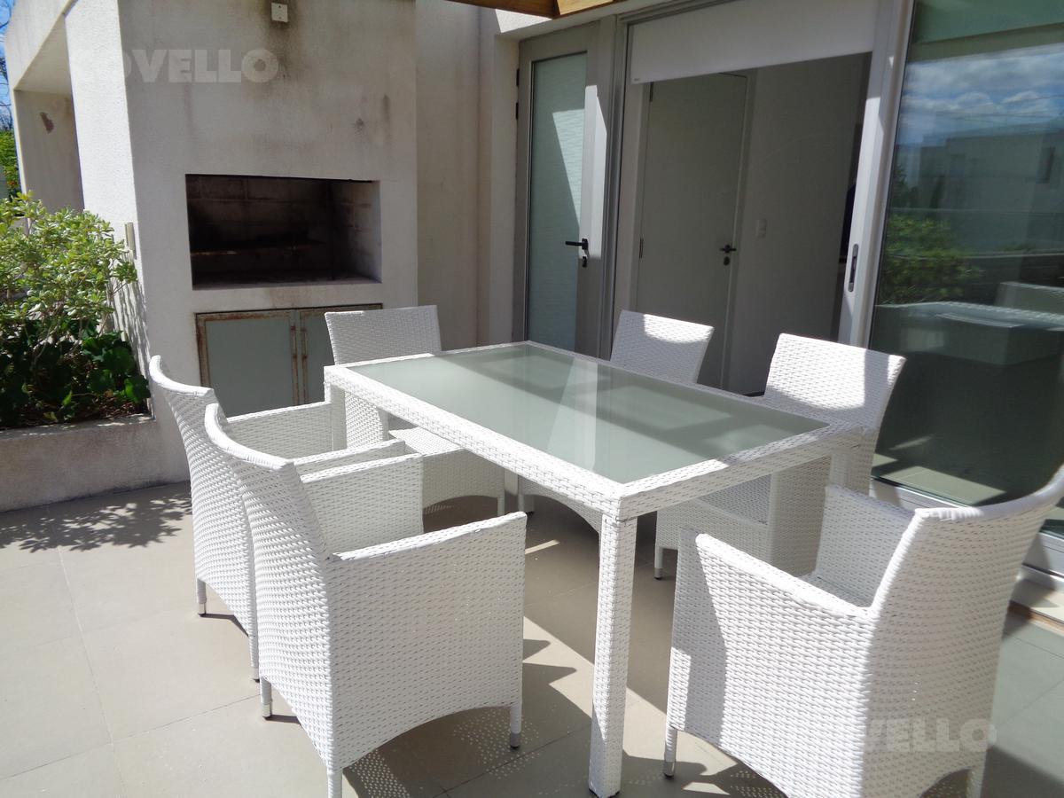 Apartamento en alquiler en Punta Ballena