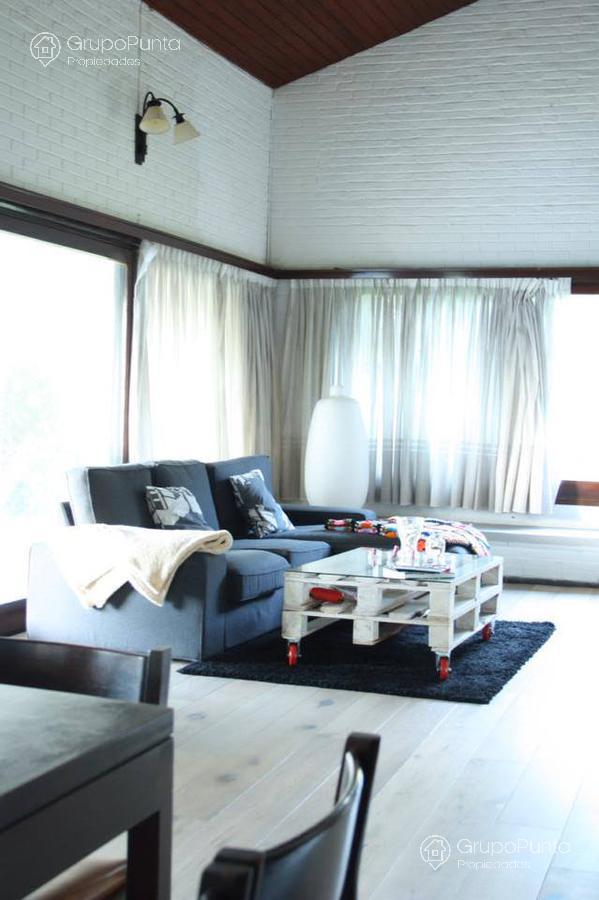 Casa de 5 dormitorios  en punta del este ,  Playa Mansa Promocion diciembre · Foto 12