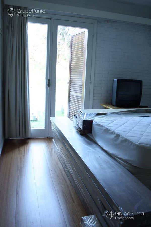 Casa de 5 dormitorios  en punta del este ,  Playa Mansa Promocion diciembre · Foto 10
