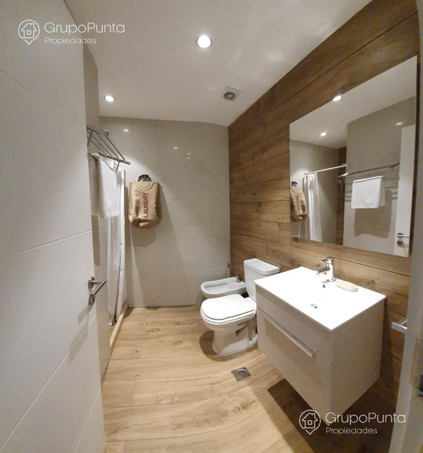 Casa  de 4 dormitorios en Punta del Este · Foto 9