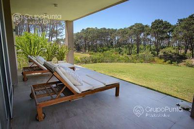 Exclusiva casa en Barrio Privado - Rincón del Indio Venta/ Alquiler PROP1417 · Foto 8