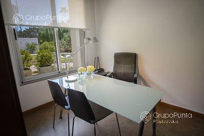 Exclusiva casa en Barrio Privado - Rincón del Indio Venta/ Alquiler PROP1417 · Foto 11