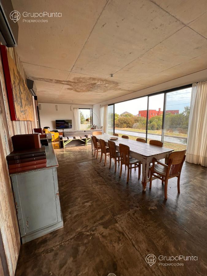 Moderna casa con vista al mar venta y alquiler- Punta Piedras, La Barra