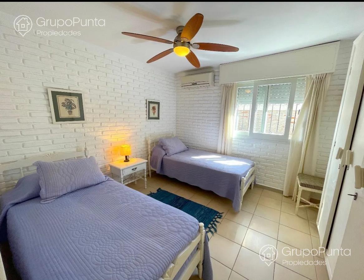 Casa - Playa Mansa · Foto 12