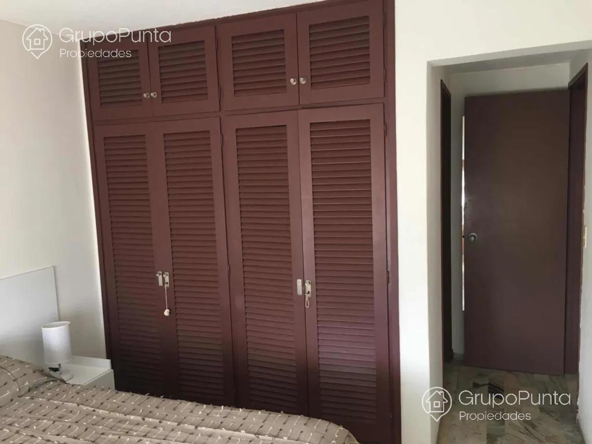 Hermoso apartamento de 2 Dormitorios - Playa Mansa · Foto 11