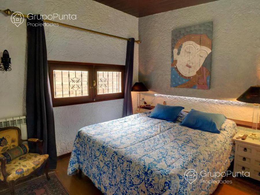 Casa con piscina climatizada y  vista al mar en alquiler  en Pinares  - Punta del Este · Foto 10