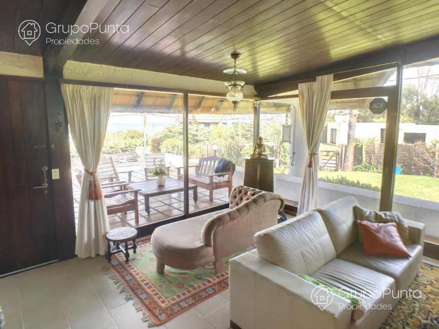 Casa con piscina climatizada y  vista al mar en alquiler  en Pinares  - Punta del Este · Foto 12