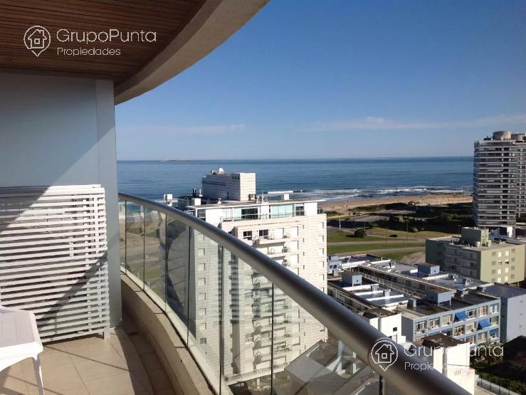 Departamento  en alquiler  Icon Brava  en Punta del Este-playa brava · Foto 2