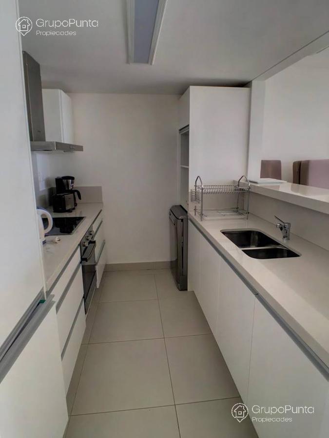 Departamento duplex con jardin y vista al mar   servicios premium   Punta Ballena · Foto 5