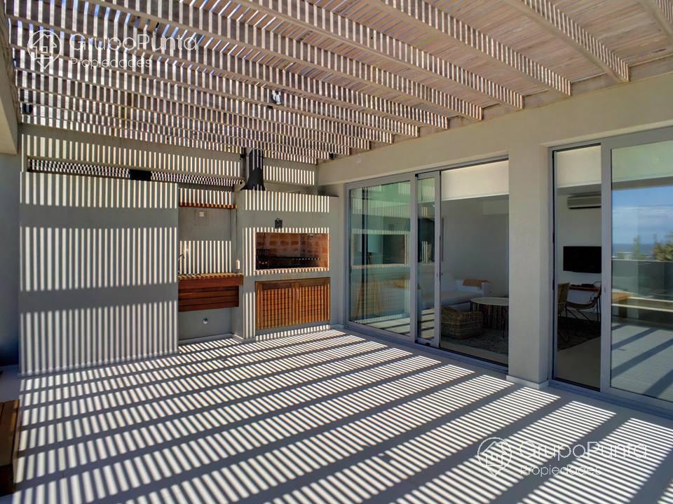 Departamento duplex con jardin y vista al mar   servicios premium   Punta Ballena · Foto 10