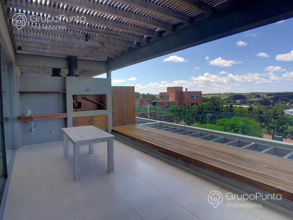 Departamento duplex con jardin  frente al mar en Punta Ballena · Foto 4