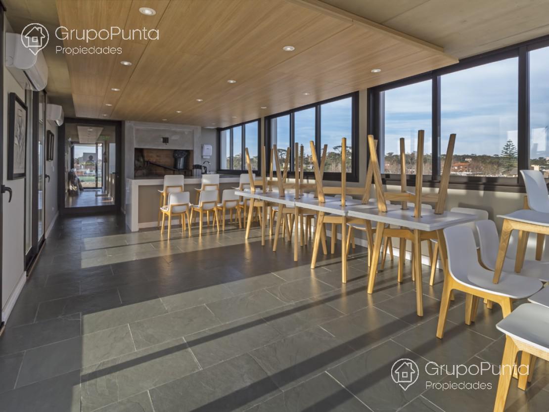 Departamento  frente al mar en  Punta del Este , Playa Mansa · Foto 10