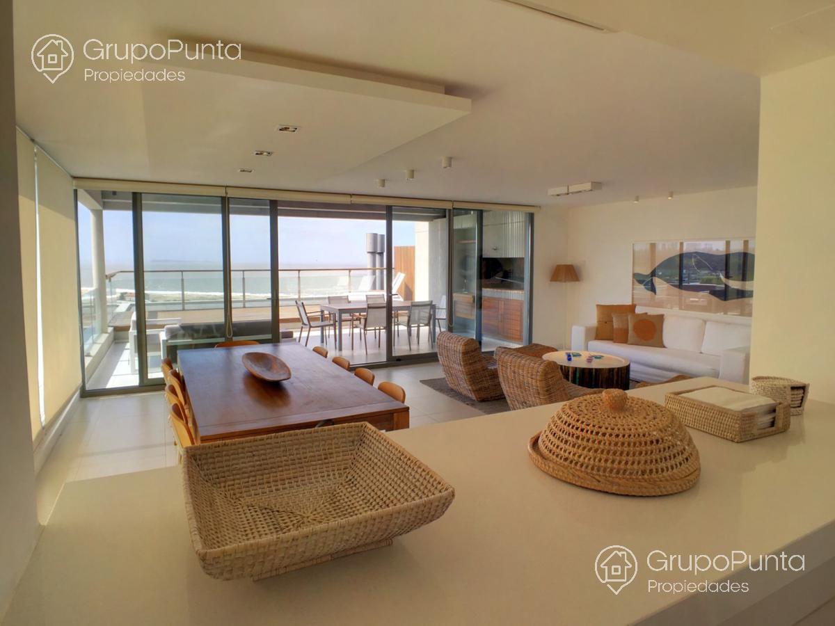Departamento 3 dormitorios frente al mar  Punta Ballena · Foto 9