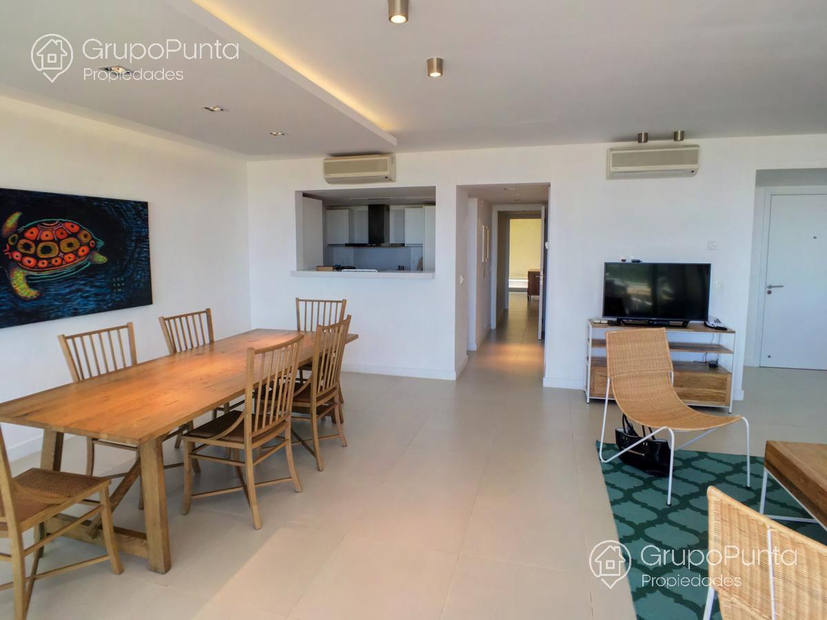 Departamento frente al mar  en   alquiler, en venta en   Punta Ballena · Foto 6