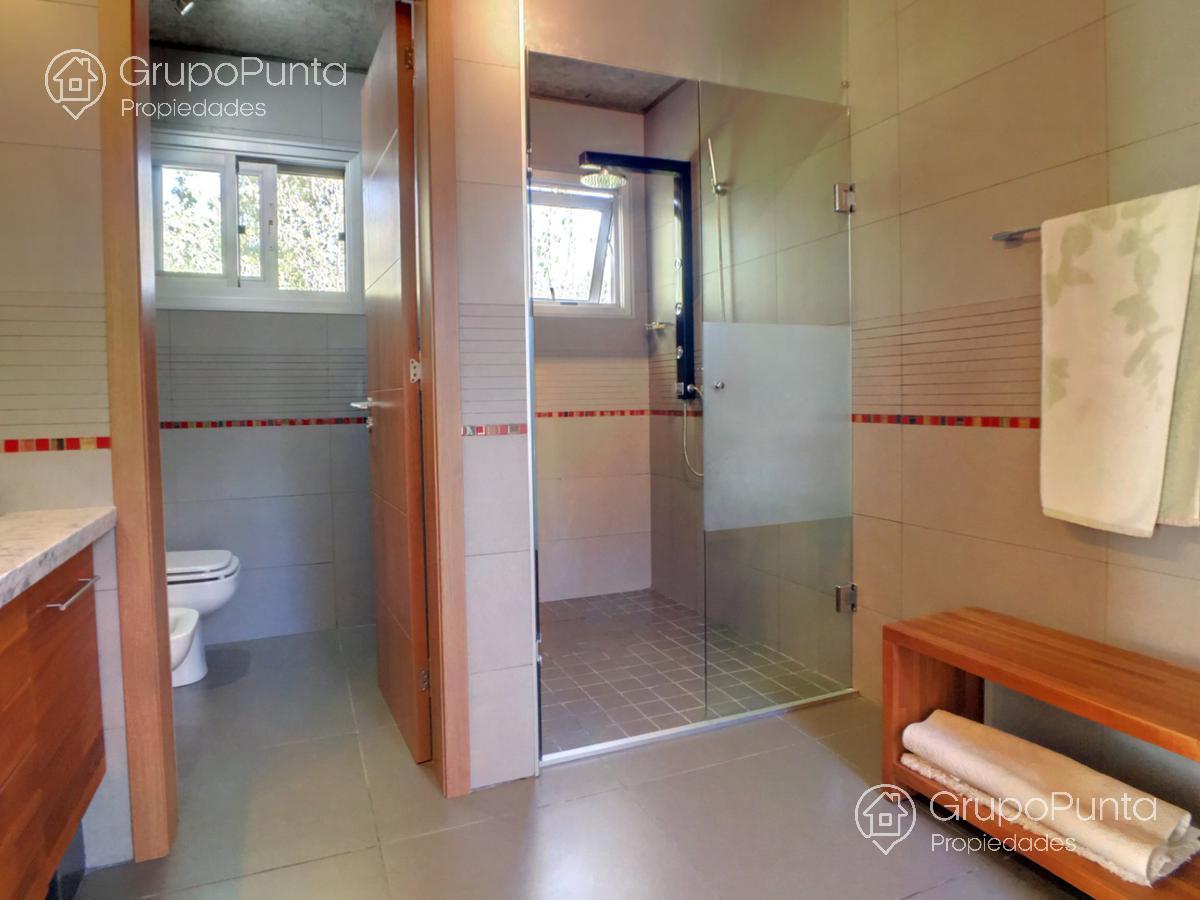 Casa moderna con piscina en barrio privado la residence - Punta del este · Foto 10