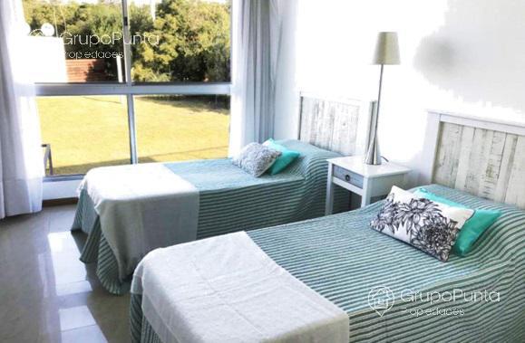 Departamento en alquiler - venta de dos dormitorios con vista al mar- Punta Ballena · Foto 8